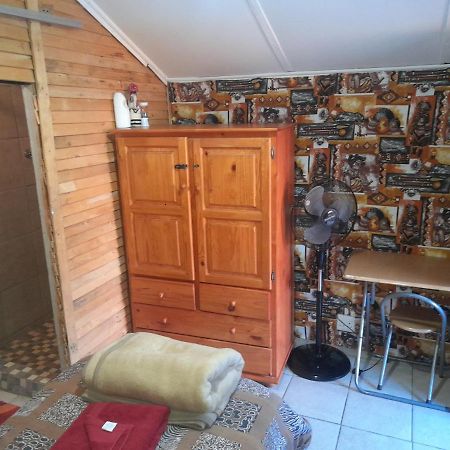1322 Backpackers International Vandrehjem Pretoria-Noord Eksteriør billede