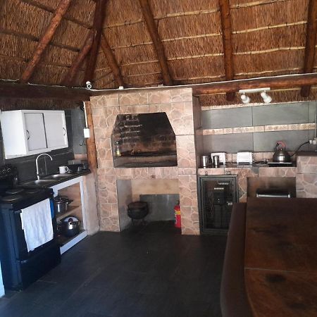 1322 Backpackers International Vandrehjem Pretoria-Noord Eksteriør billede