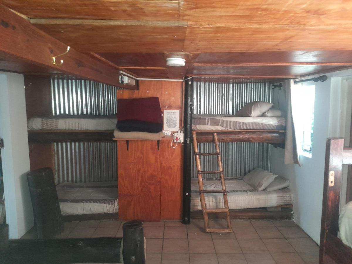 1322 Backpackers International Vandrehjem Pretoria-Noord Eksteriør billede